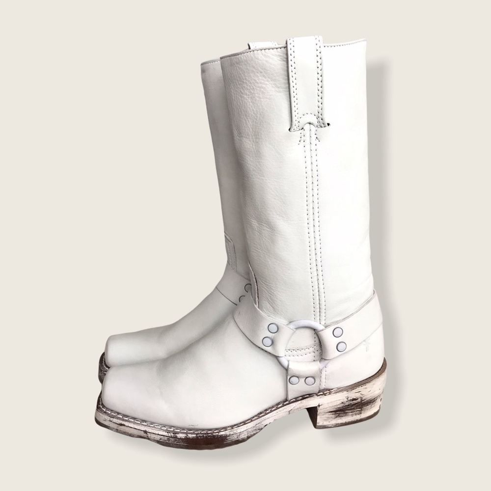 Frye Harness 12R White Distressed Biker Calf Boots - Picture 7 of 16
